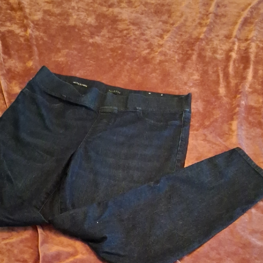 Talbots - Petite-Denium Jegging Jeans- EUC